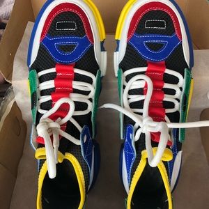 BRAND NEW shoes shipped from China - Unisex